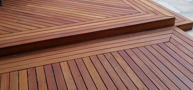 Redwood Decking Material in El Monte, CA