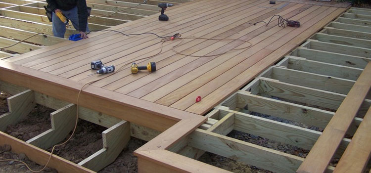 Wood Deck Builders in El Monte, CA